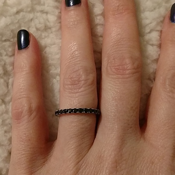 Black eternity band